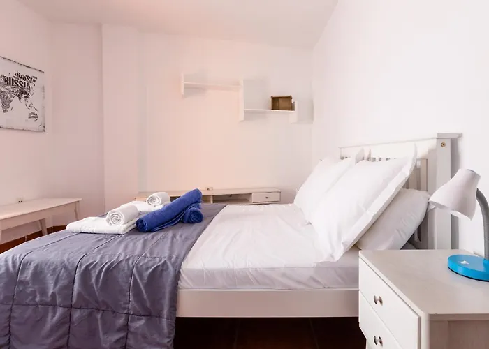 Apartamento Residencial Con Piscina En Adeje * Адехе